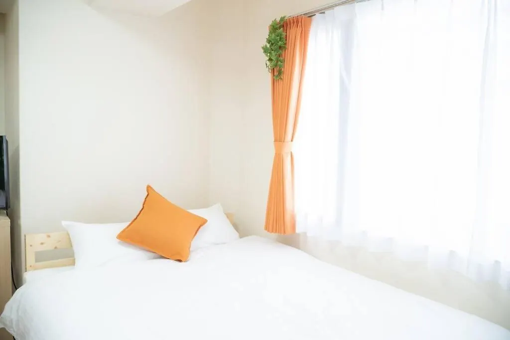 Guest House Moon 大国町駅まで徒歩3分 Osaka 0*,  Japón